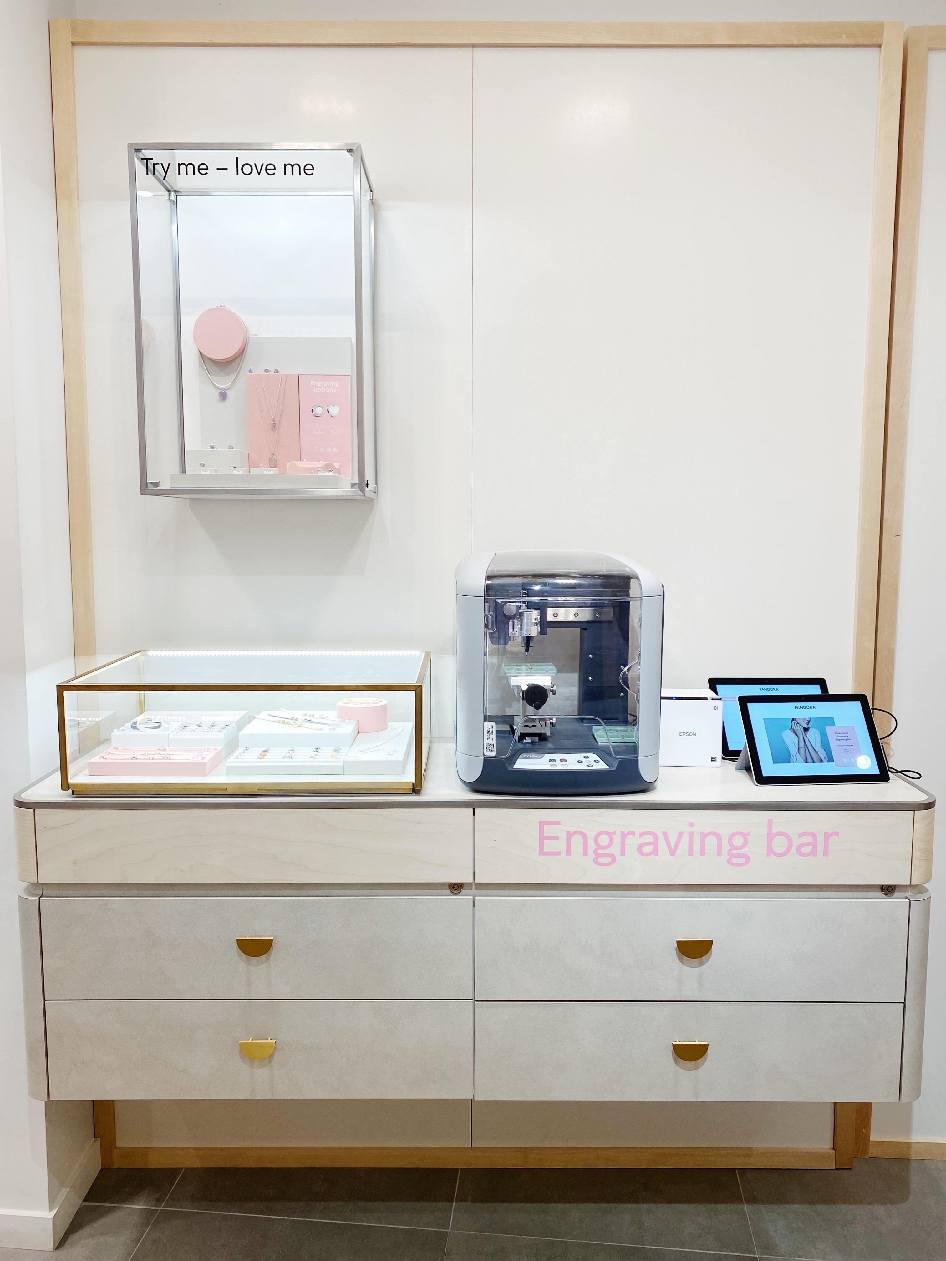 B1B991F1 5C30 4EFD BC8E CAE5EB066D58