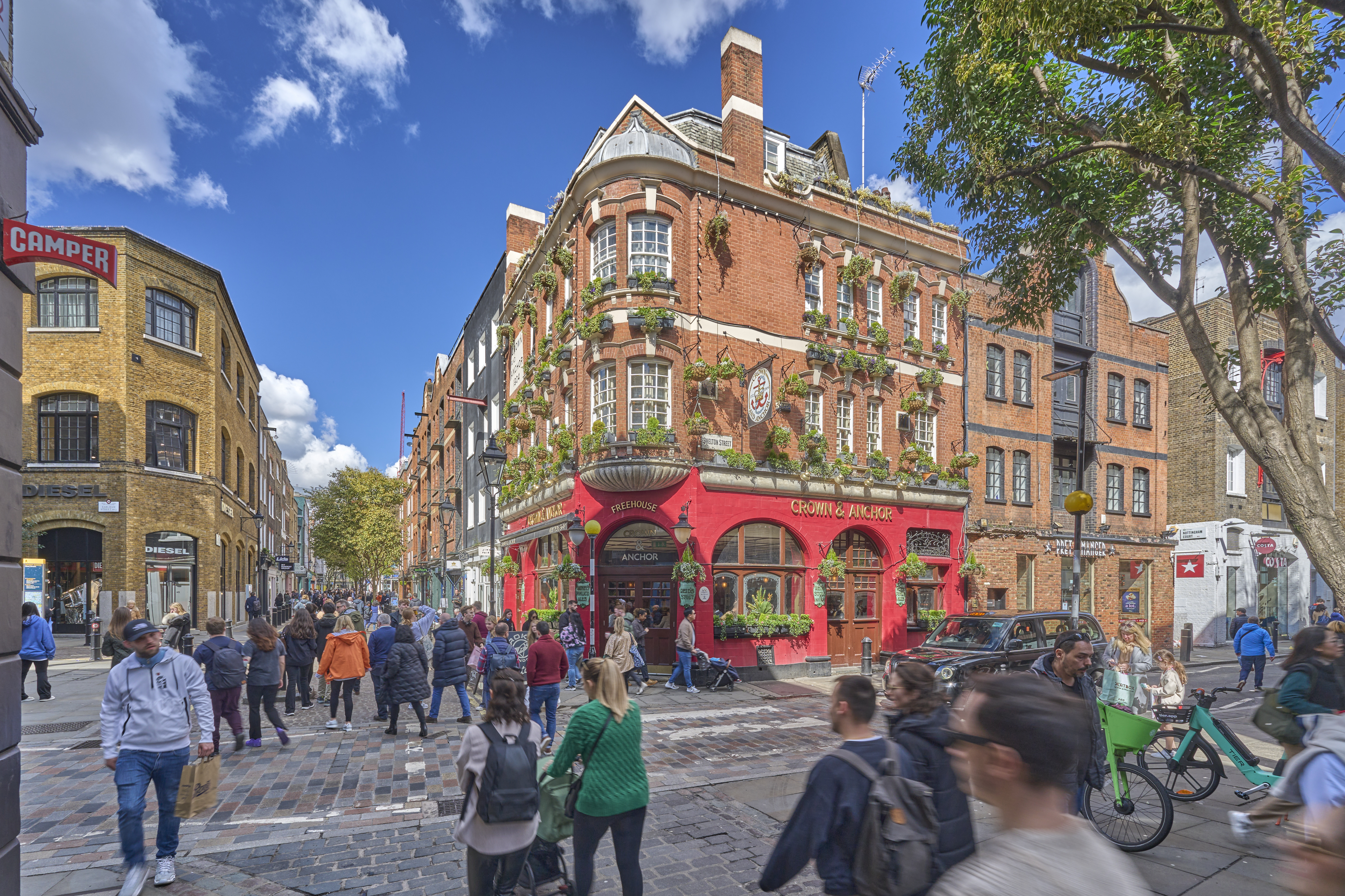 Shaftesbury Capital SHOOT16104