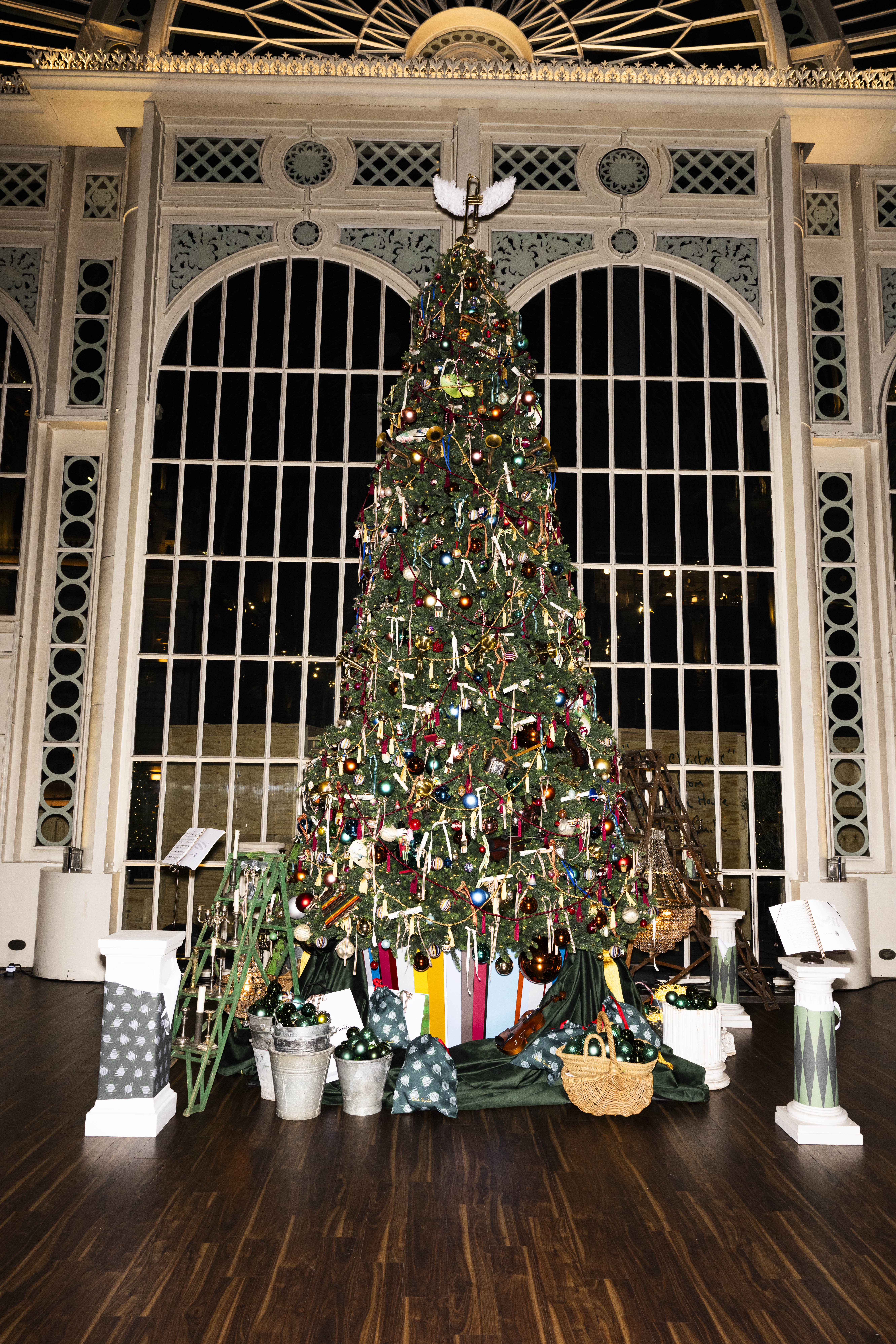 Paulsmithtree @ Royaloperahouse 001