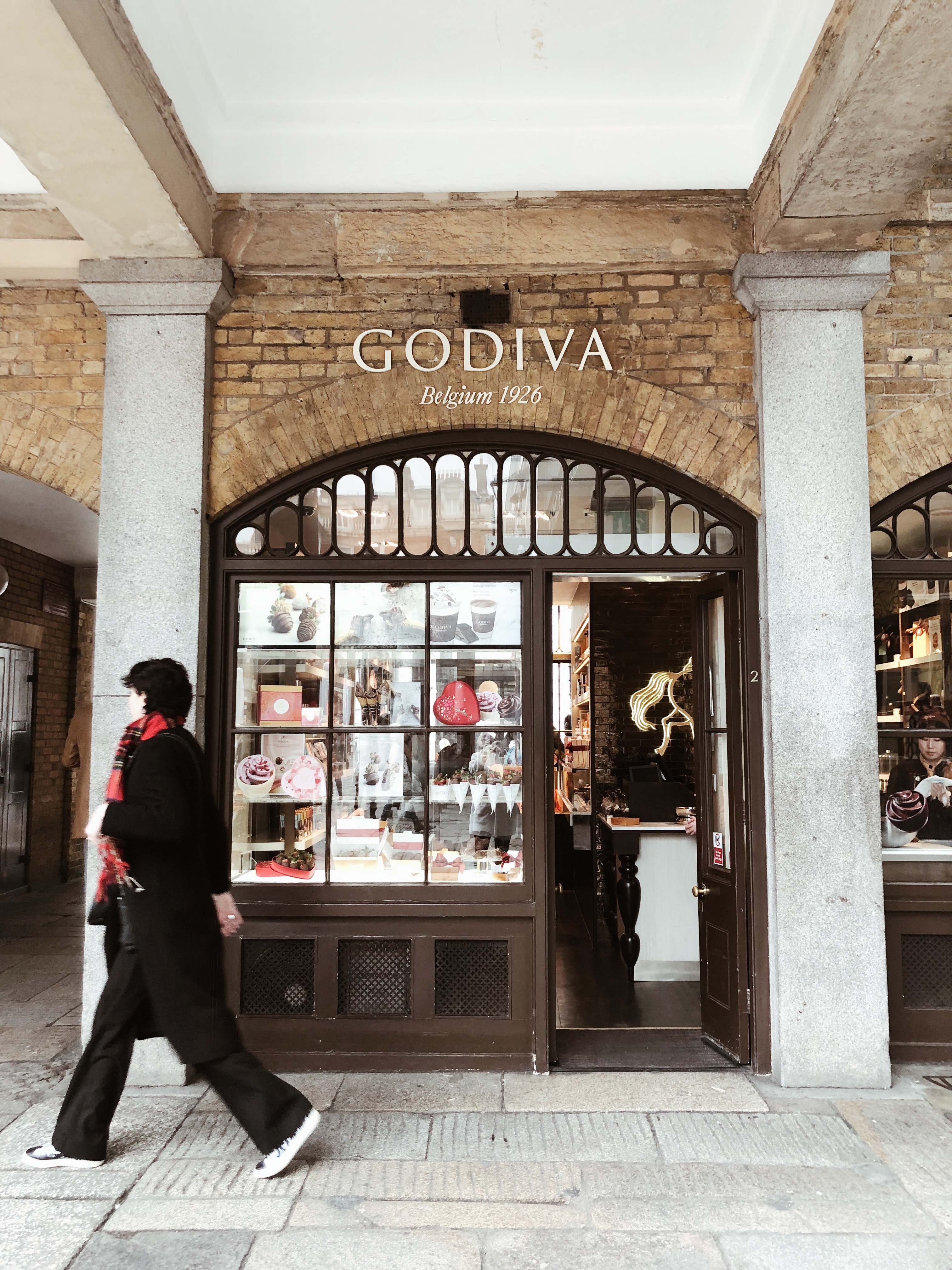 03104B14 9B96 4939 AF75 51D40D5B1A54