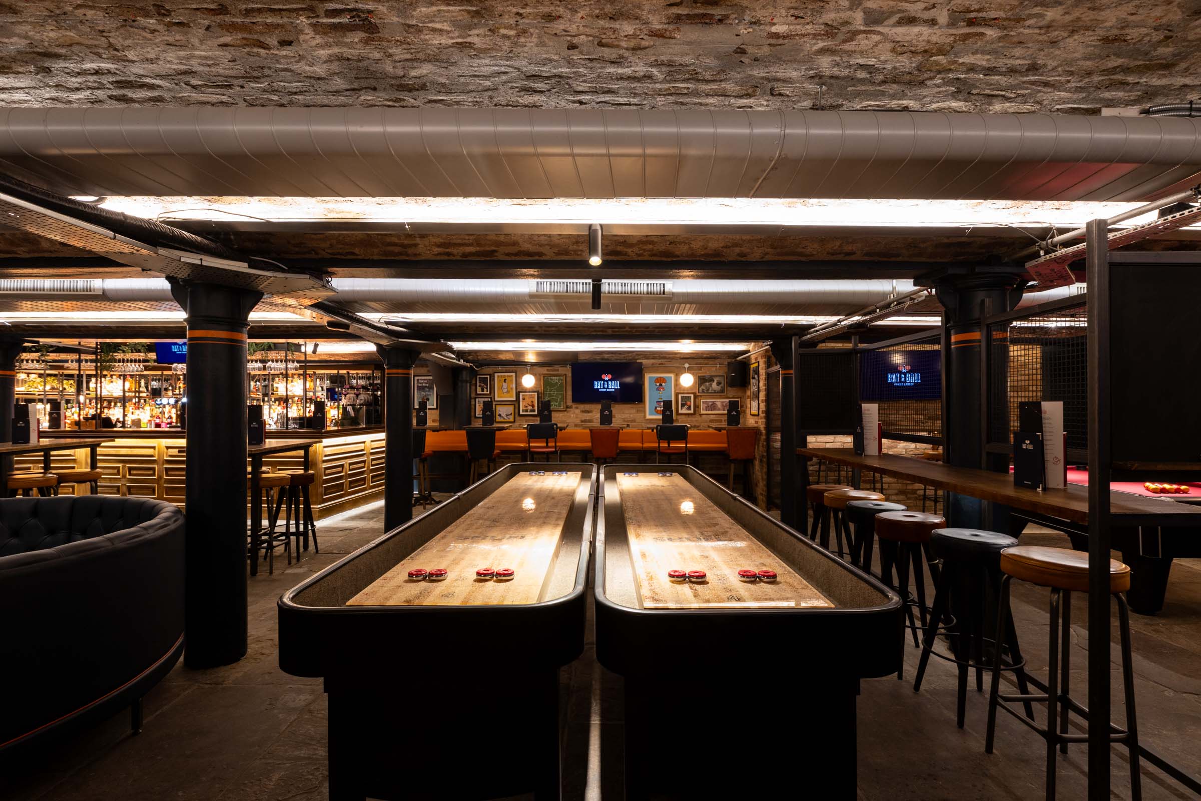 127 John Knight Bat & Ball CG March25 WEB (1)