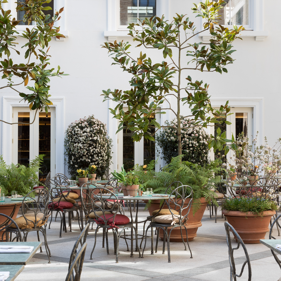 72 Hours Covent Garden 5296 Page 06 Image 0001