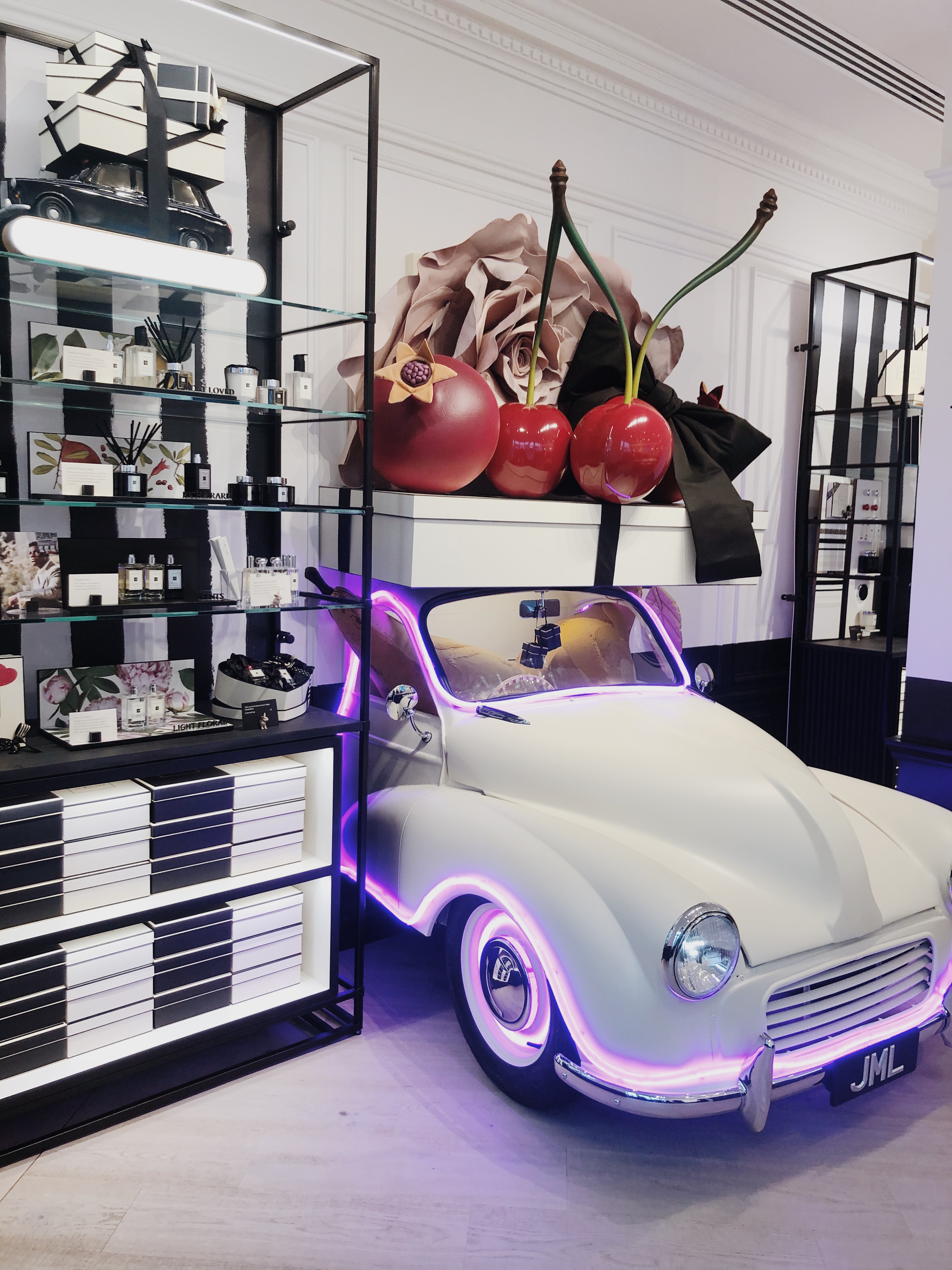 7034428D A7B5 4FA1 9485 DD8C9EFB175D