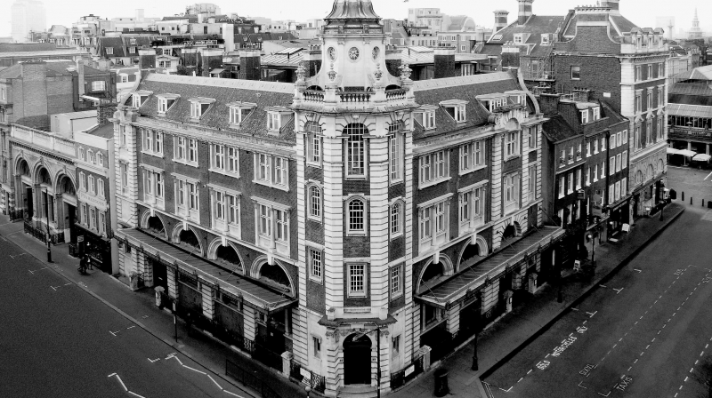 Peter Ackroyds Historical Tour Covent Garden 4247 Page 05 Image 0001