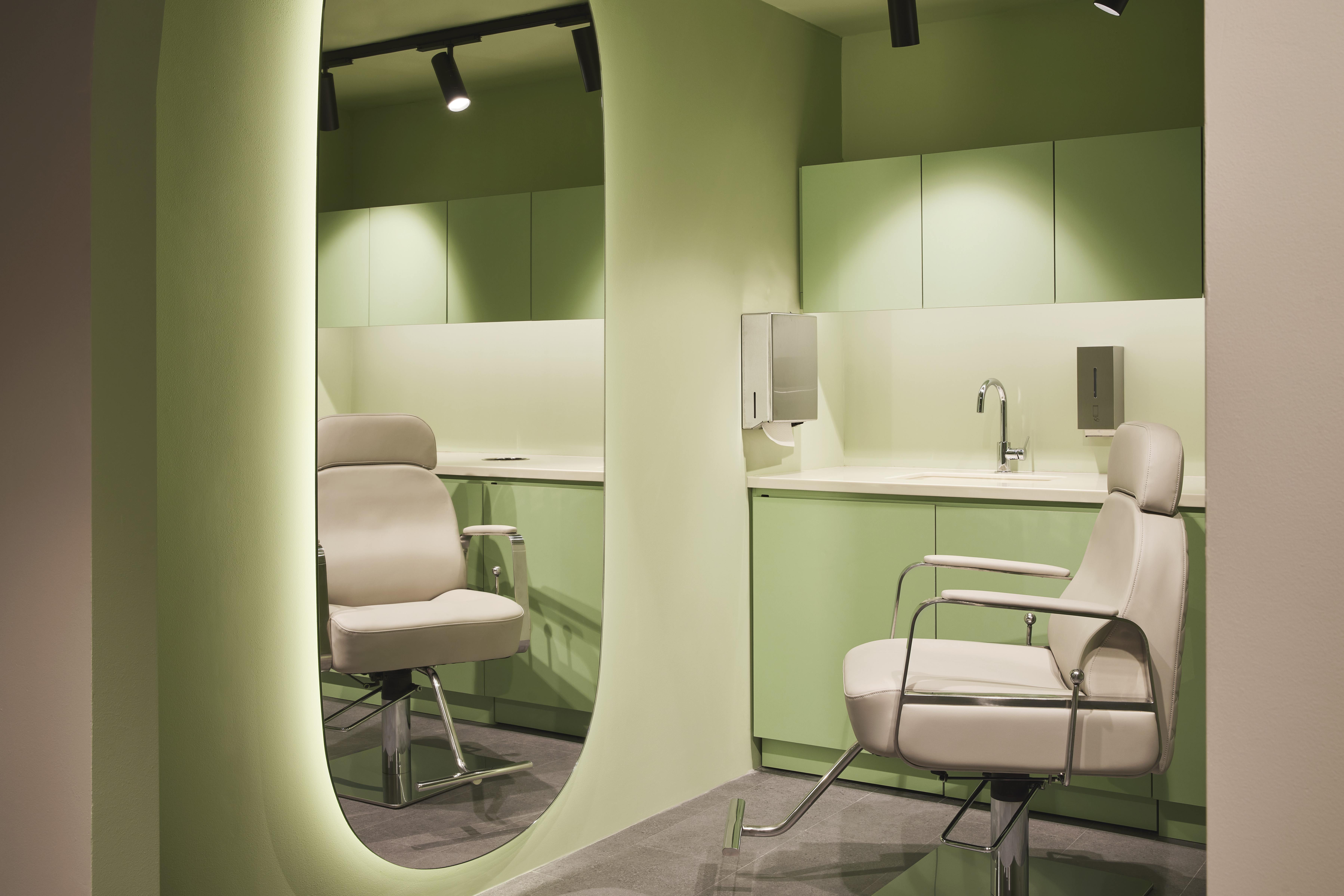 Mejuri Covent Garden 242