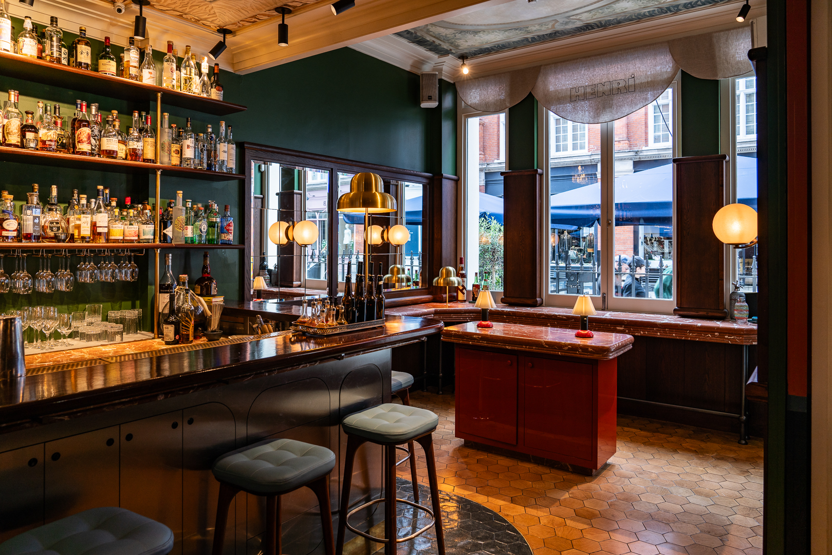 Henri Ground Floor Bar