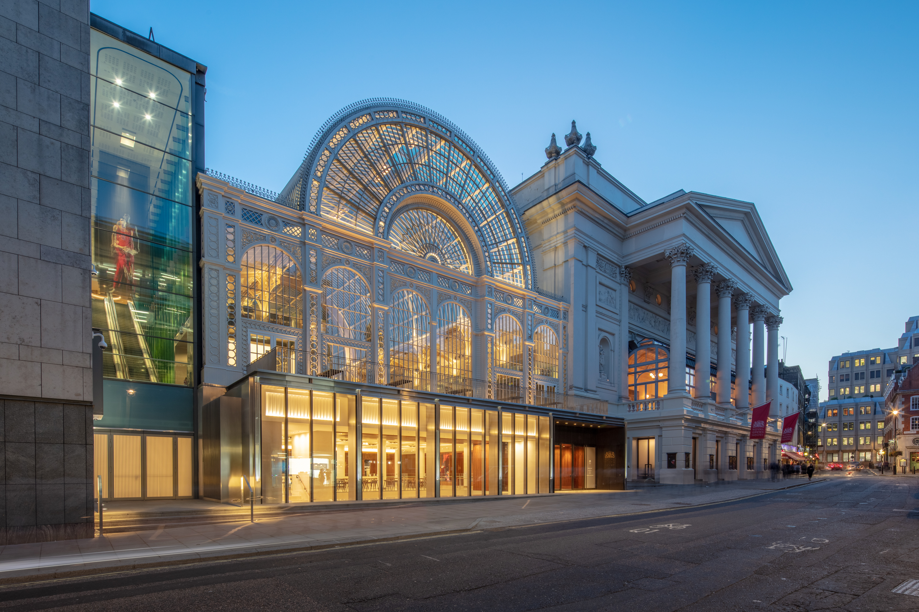Royal Opera House, New Exterior ©2018 ROH. Photograph By Luke Hayes (2)