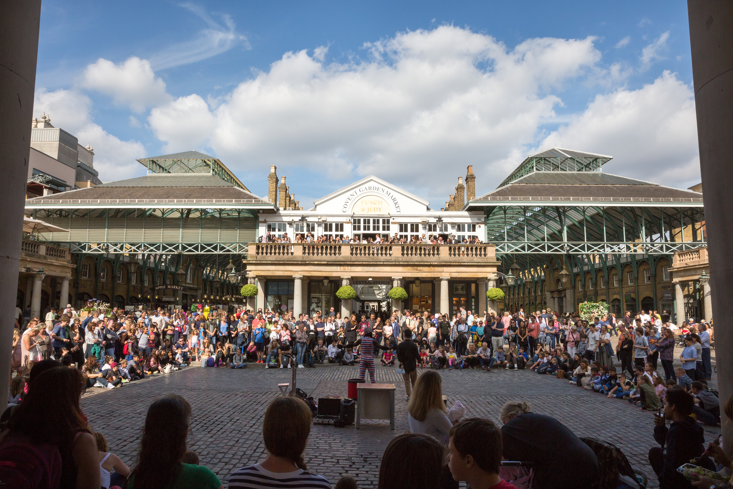 West Piazza Street Performers