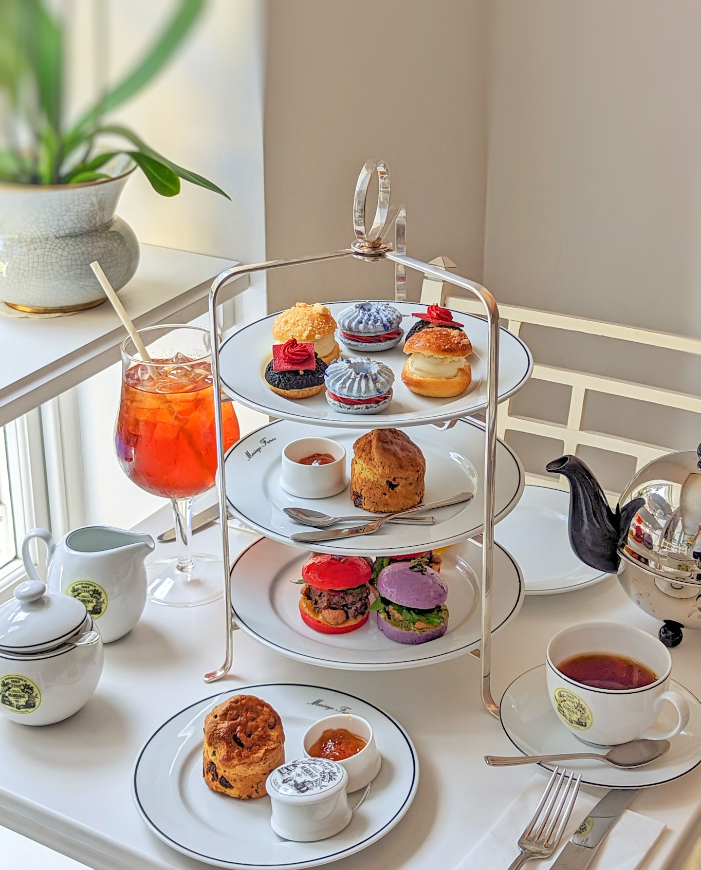 GG 03 PXL 20220808 142655075.NIGHT 01