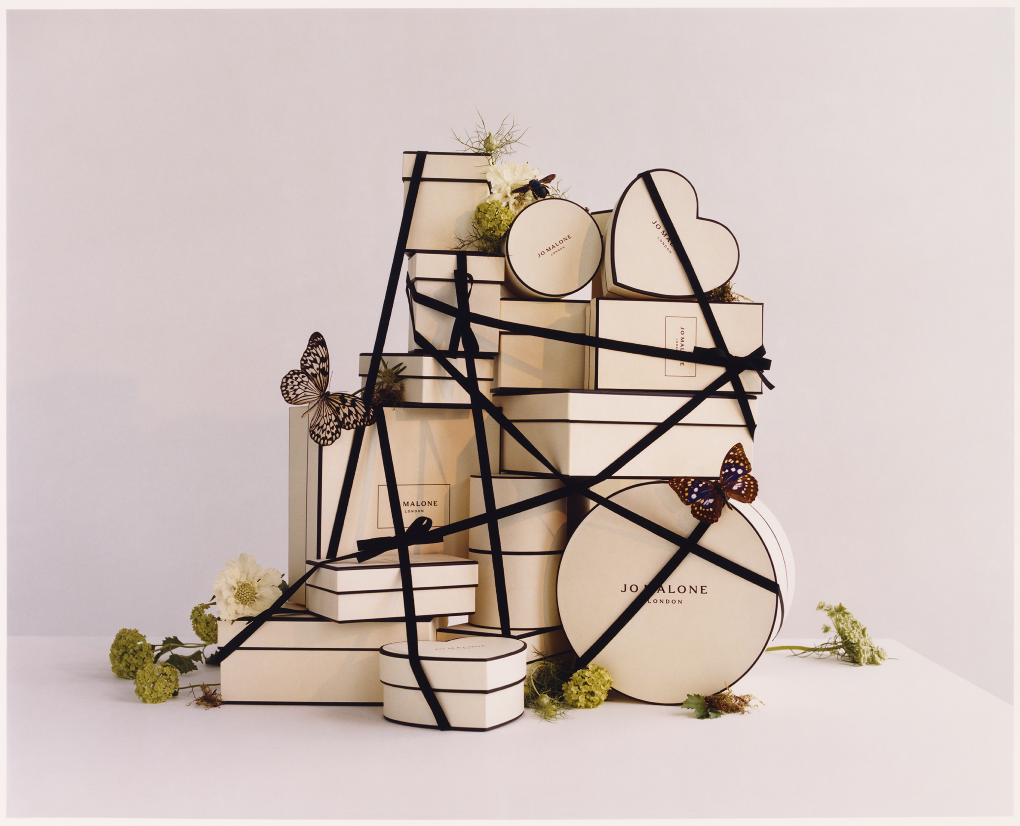 25D17 BAU Just Because Artfully Wrapped RGB 1998 72