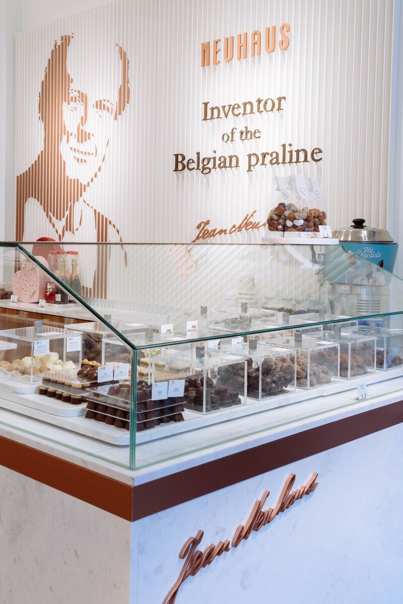 Picture Neuhaus Shop